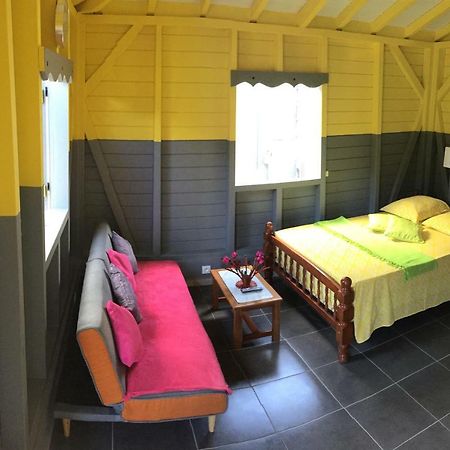 Villa Ti Kaz En Bois Sainte-Rose Esterno foto