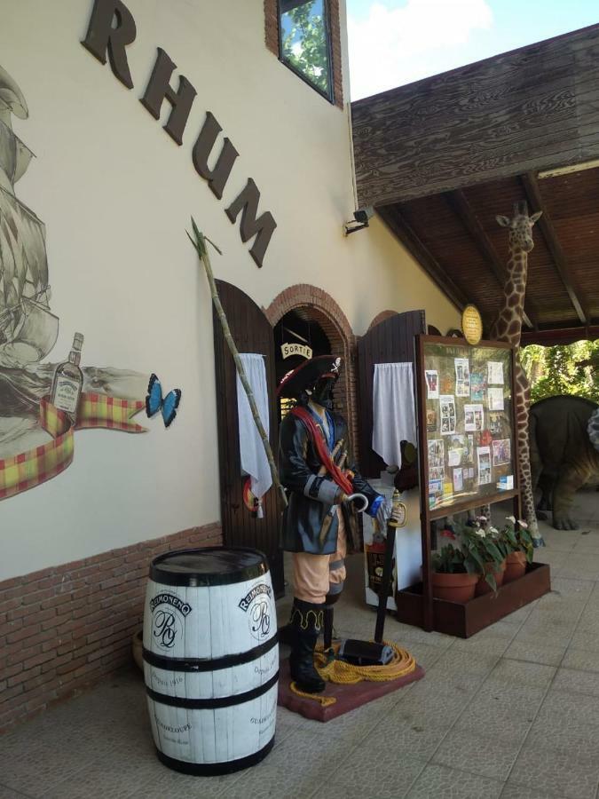 Villa Ti Kaz En Bois Sainte-Rose Esterno foto