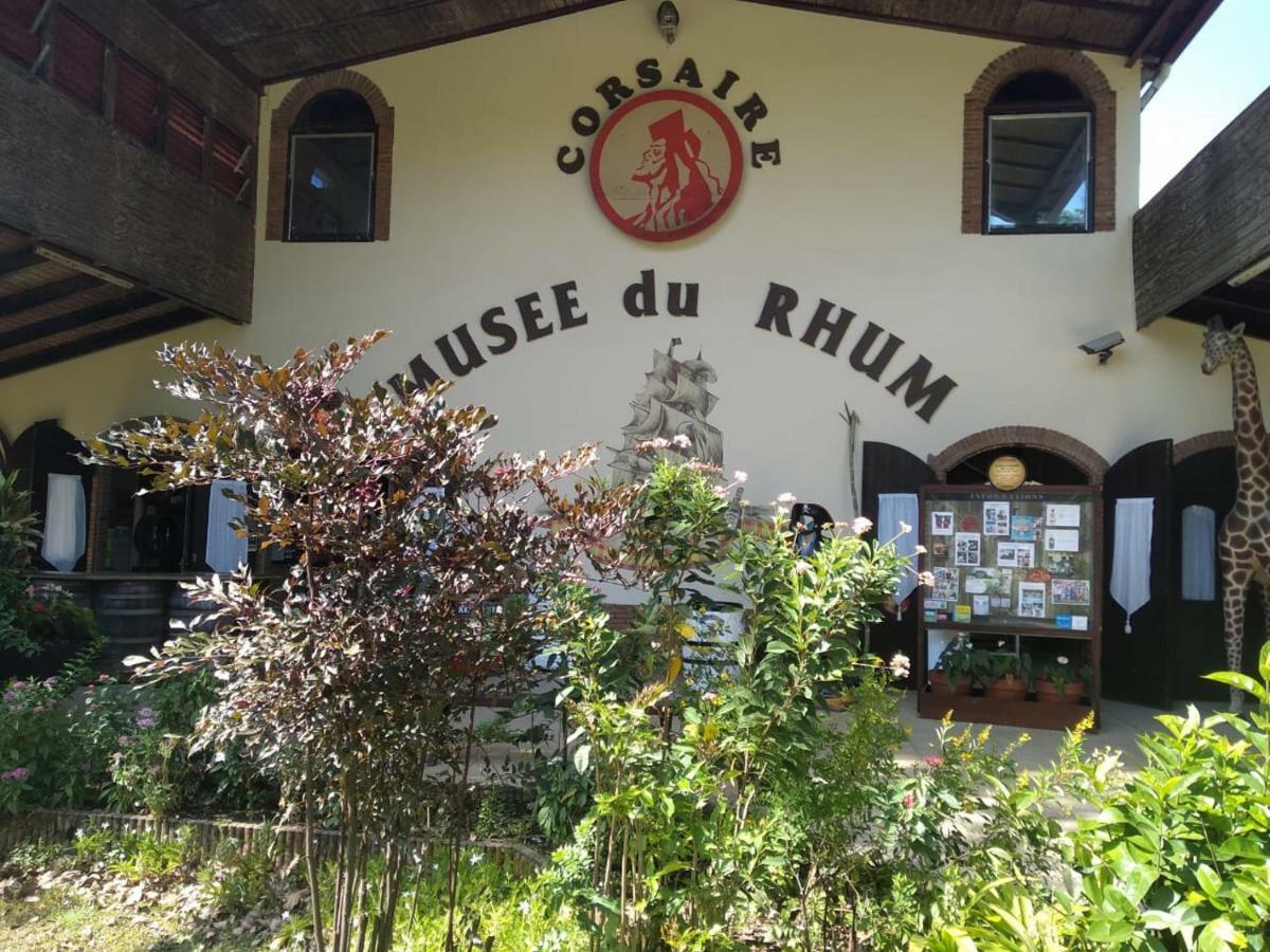 Villa Ti Kaz En Bois Sainte-Rose Esterno foto