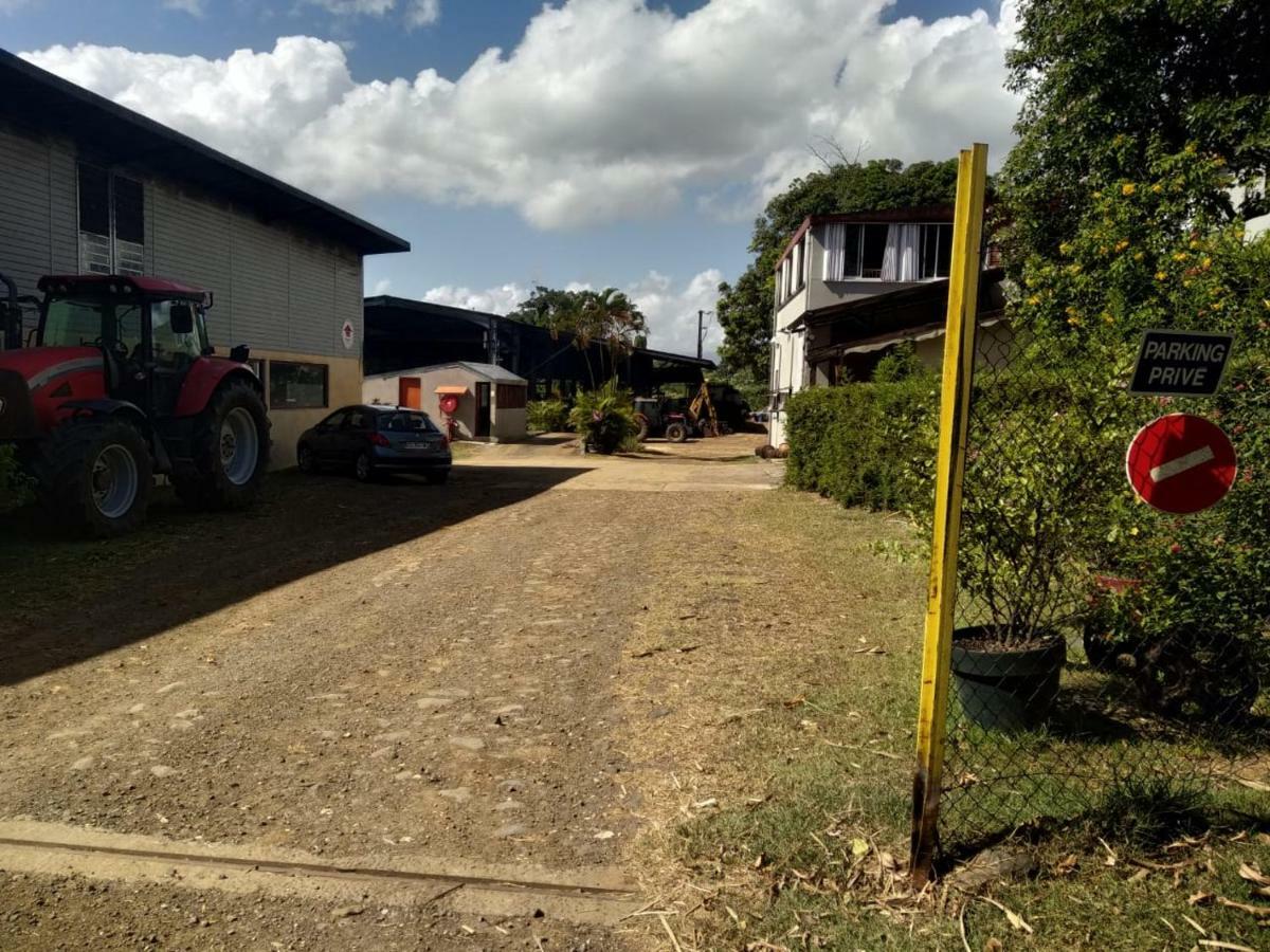 Villa Ti Kaz En Bois Sainte-Rose Esterno foto
